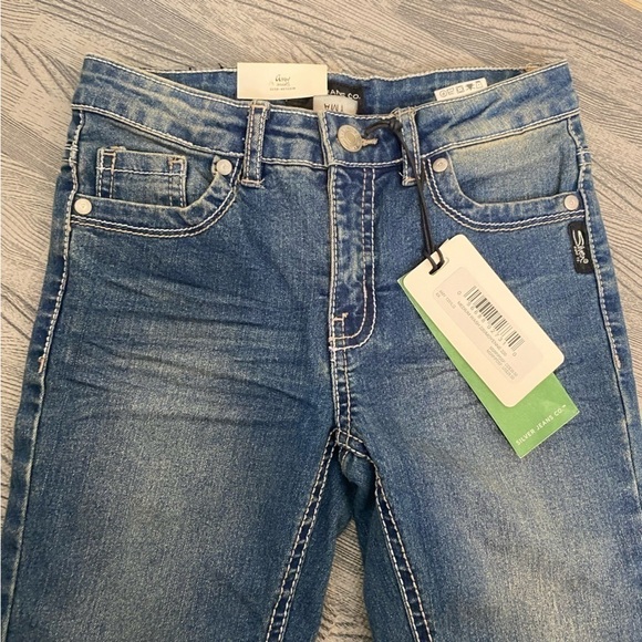 Silver Jeans Co. “Amy” Mid Rise Skinny Jeans - Picture 8 of 11